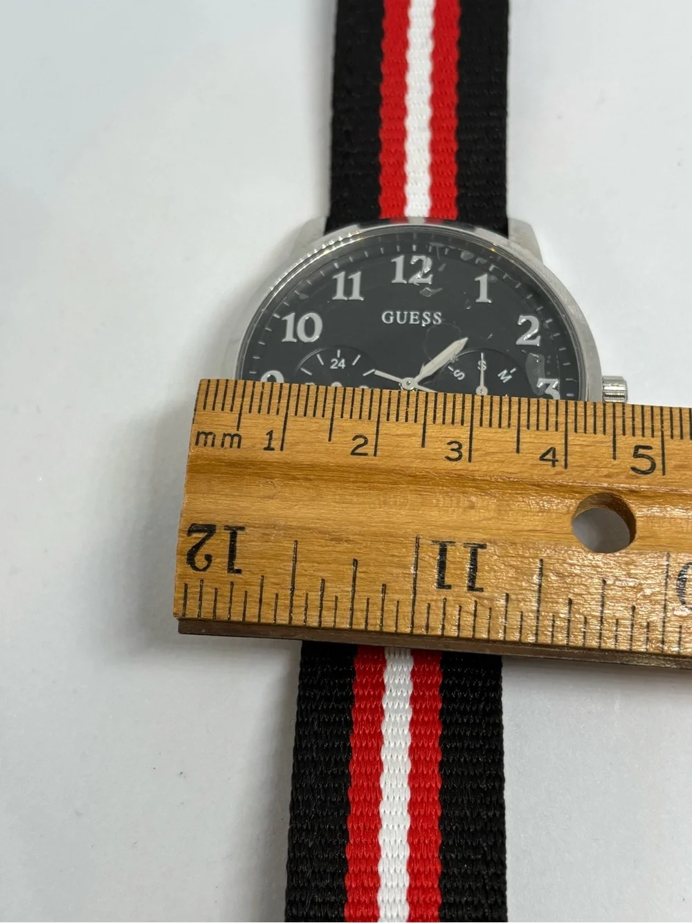 Guess Brooklyn W0975G1 Multi-Dial Watch